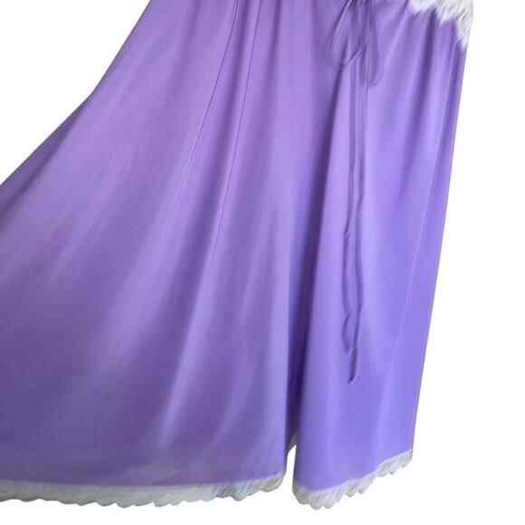 Lucie Ann Vintage Womens Nightgown Size Small Lavender Lace Tie Front - Picture 4 of 14